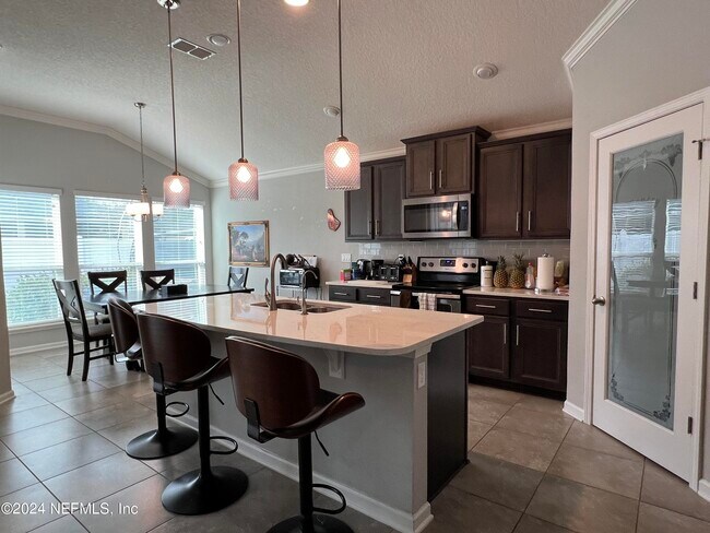 Foto del edificio - 16022 Willow Bluff Ct