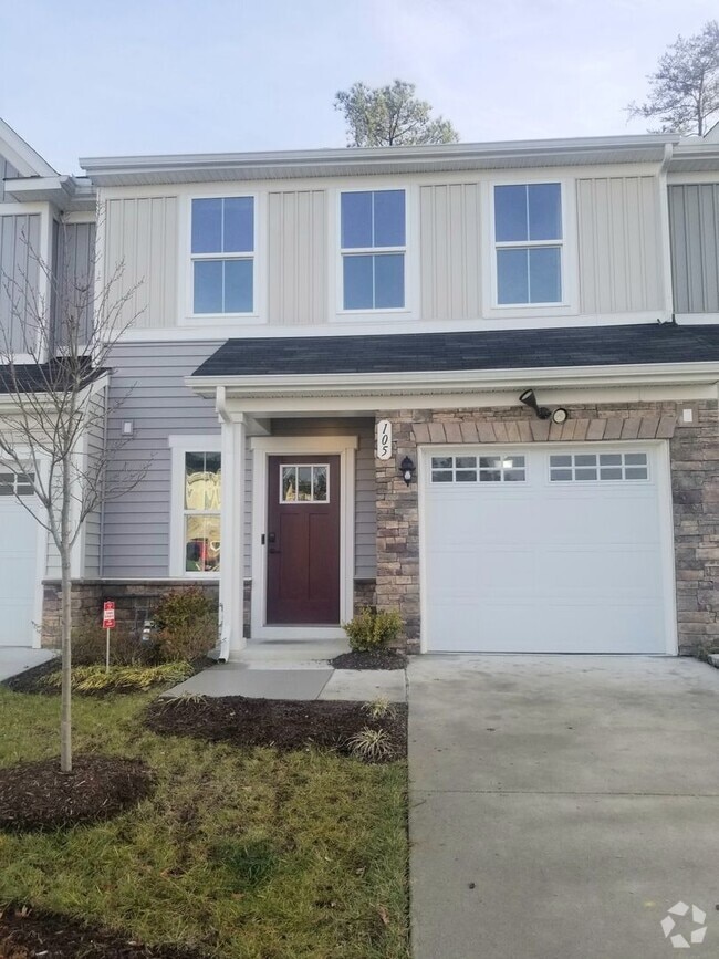 Building Photo - 105 Capeside Ct