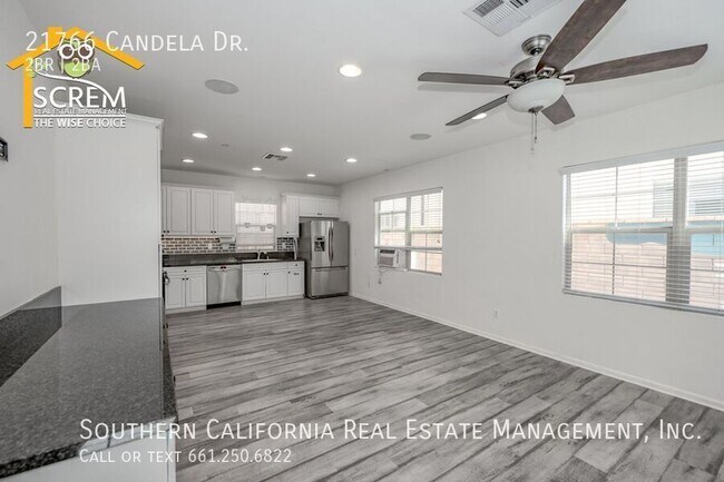 Foto del edificio - 21766 Candela Dr