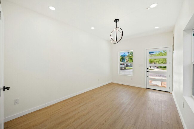 Foto del edificio - 726 Arthur St