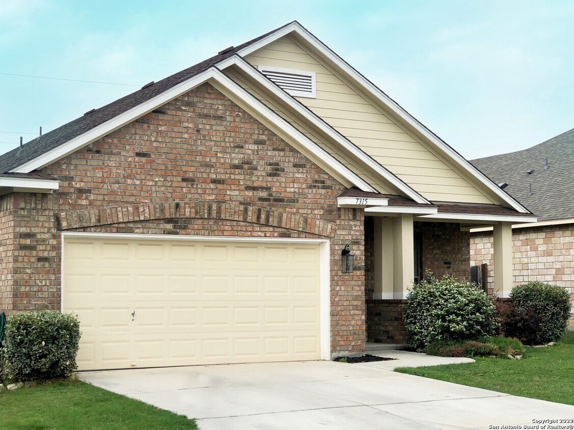 Foto principal - 7315 Elizabeth Way
