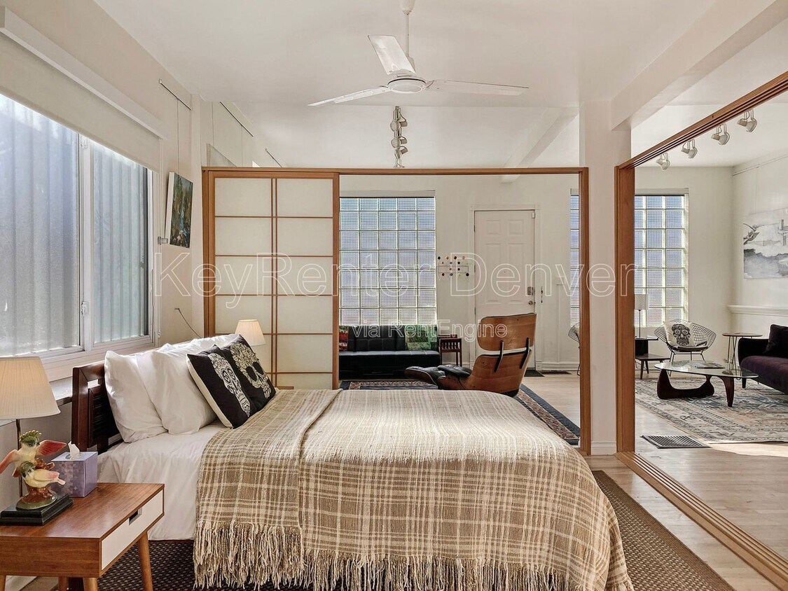 Foto principal - 3514 Navajo St