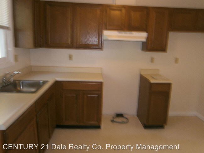 Building Photo - 3812 Fox Chase Dr