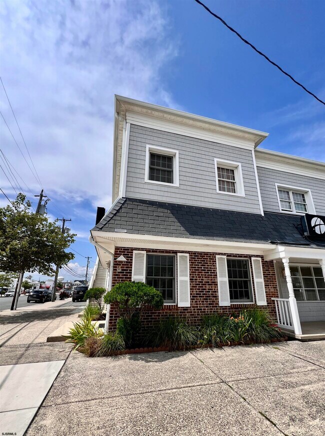 Building Photo - 7811 Atlantic Ave