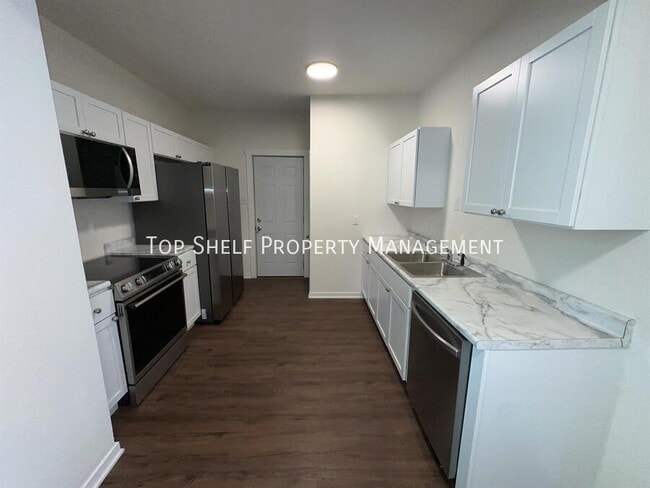 Building Photo - 1529 11th St