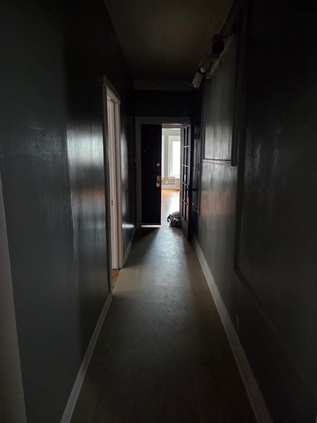 Hallway - 7926 S Paxton Ave