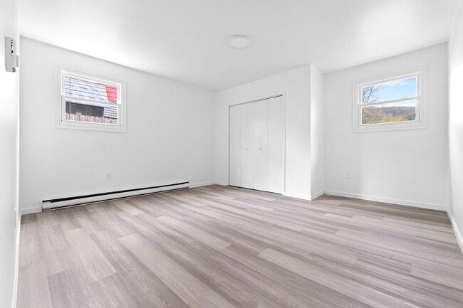 Foto del edificio - 1304 Voortman Ave