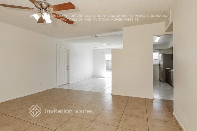 Building Photo - 3007 N 79th Dr