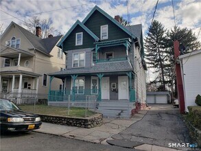 Building Photo - 29 Silver St