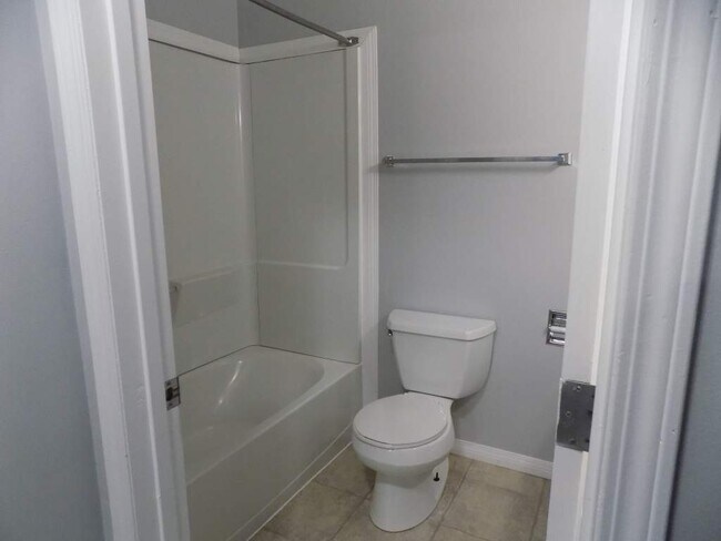 Photo du bâtiment - Rockridge Apartments