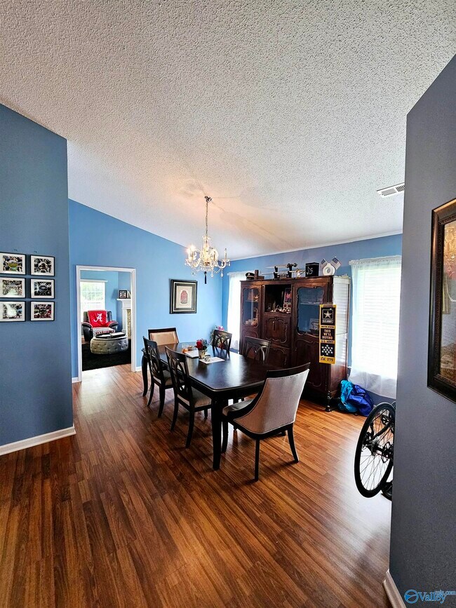 Foto del edificio - 226 Glen Meadows Ln