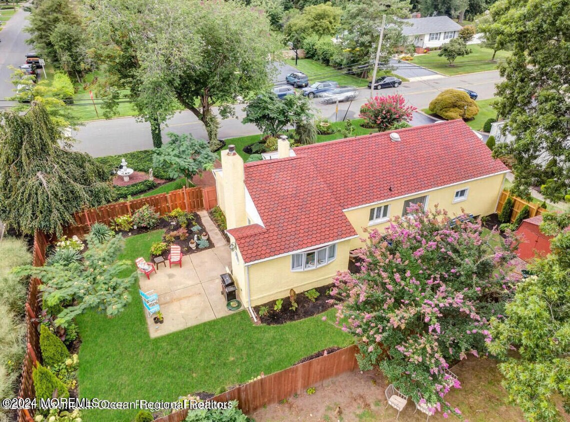 128 Beechwood Ave, West Long Branch, NJ 07764 House Rental in West