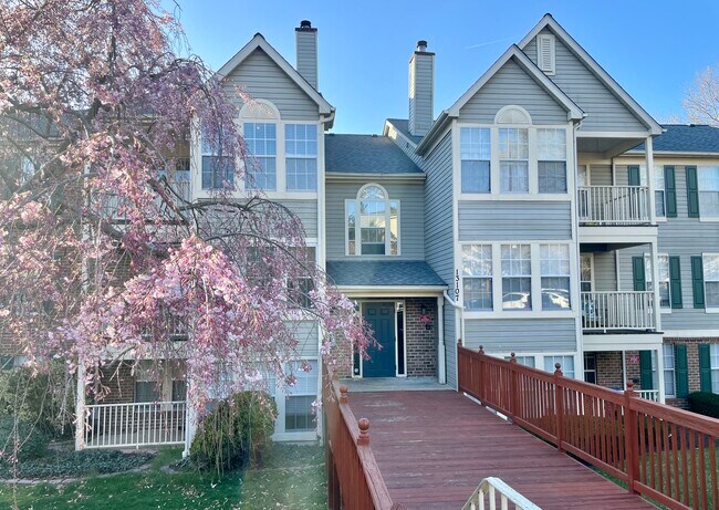 Building Photo - 13107 Briarcliff Ter