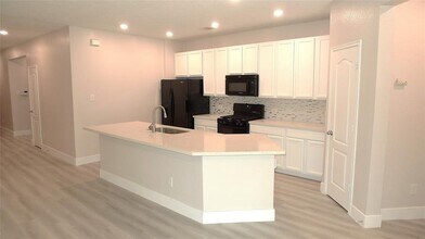 Building Photo - 6707 Lindale Springs Ln