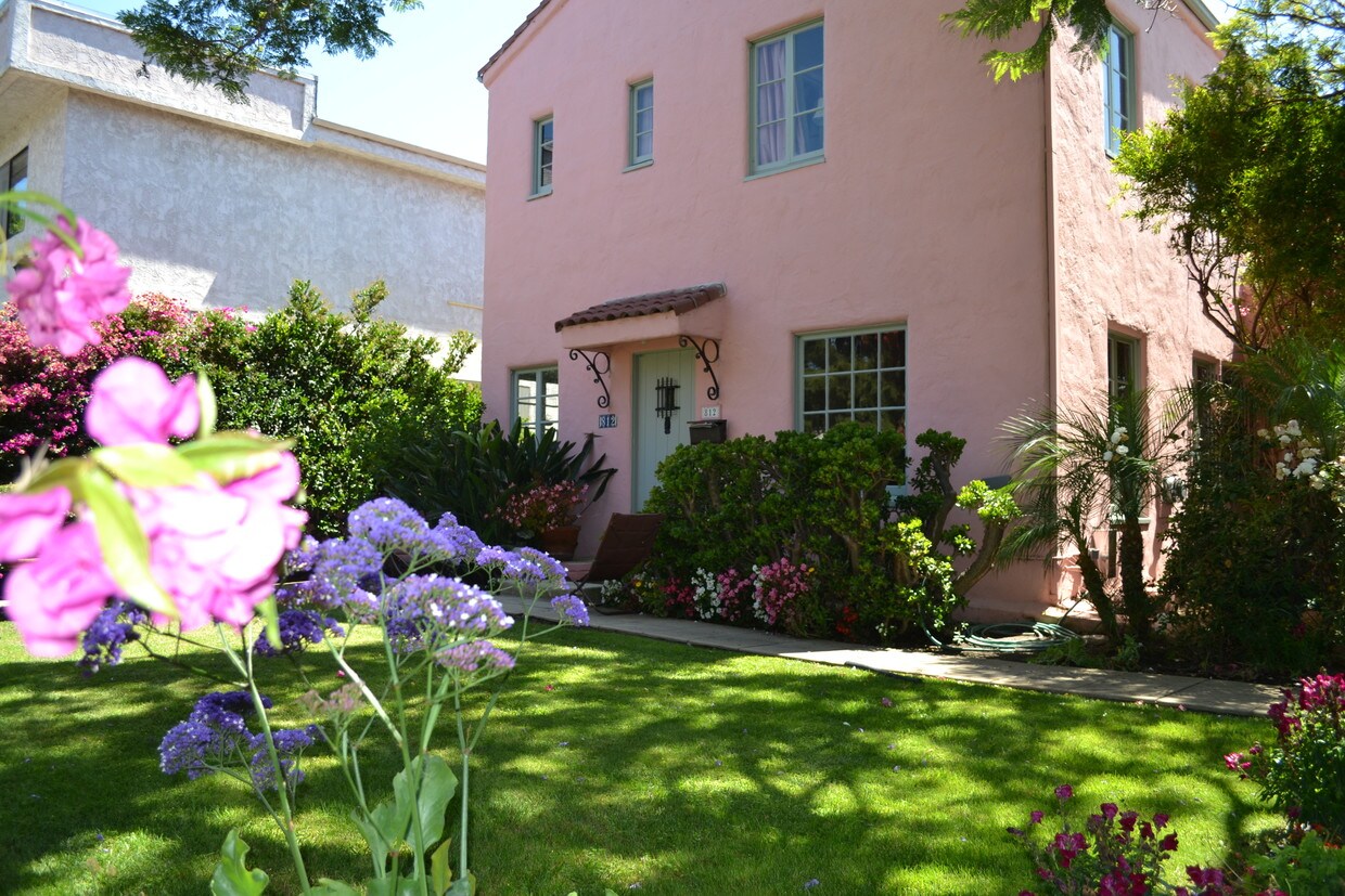 Foto principal - 814 11th St