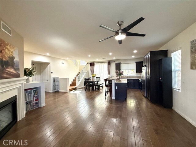 Foto del edificio - 14540 Manchester Ave