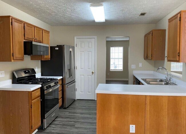 Foto del edificio - 3641 Nature Walk Trail SW
