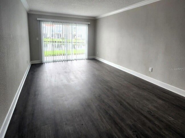 Foto del edificio - 2568 Woodgate Blvd