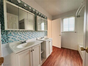 Building Photo - 212 Orland St