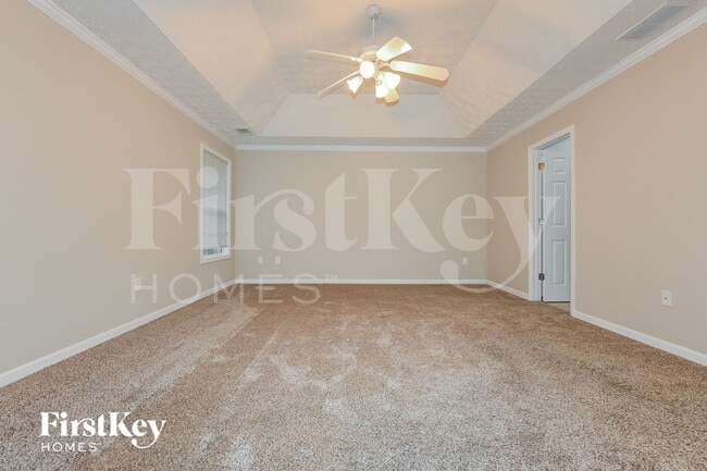 Building Photo - 54 Windcrest Dr