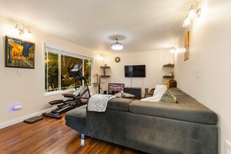 Building Photo - 501 141st Ave SE