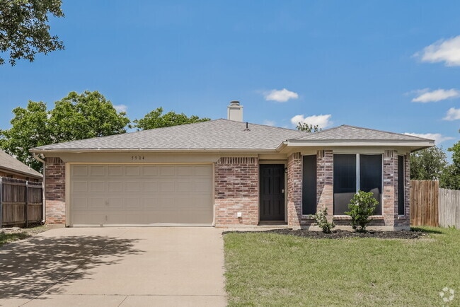 Building Photo - 5904 Heatherglen Terrace