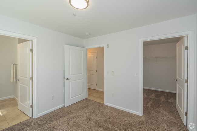 2BR, 2BA - 1,404SF - View 222