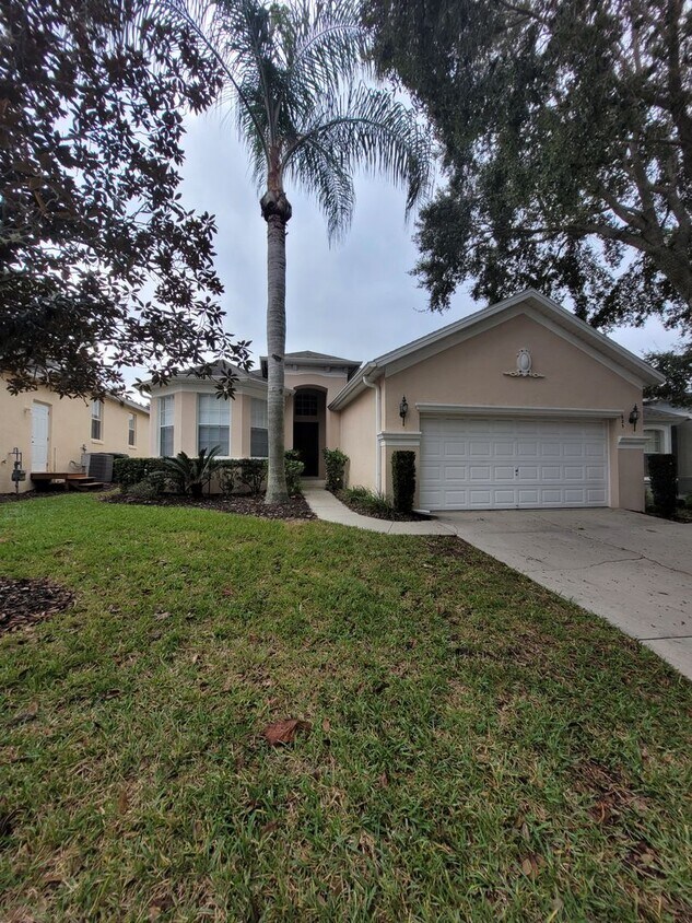 Primary Photo - Amazing Renovated 4 bed 3 bath in Davenport