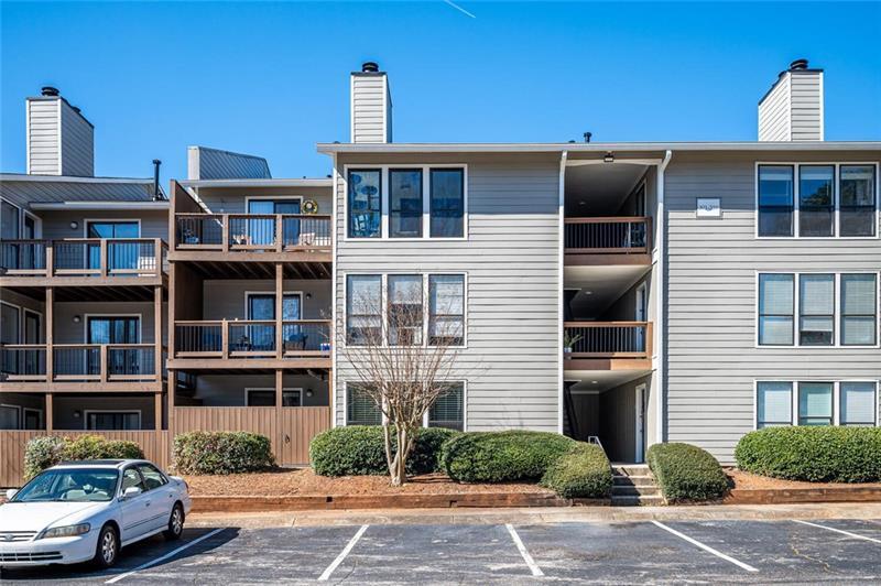 309 Park Ridge Cir, Marietta, GA 30068 Condo for Rent in Marietta, GA