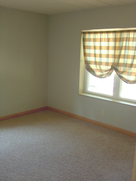 Building Photo - 32 Sherman Ter