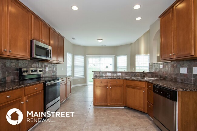Foto del edificio - 453 Clearwater Dr