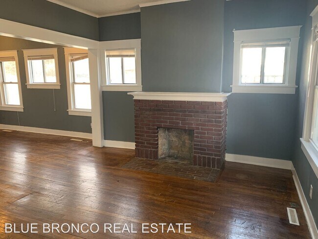 Building Photo - 4 br, 1 bath House - 3800 Chestnut Ave