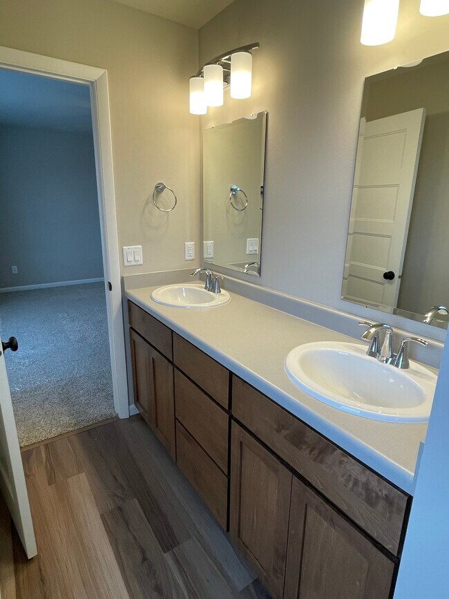 Foto del edificio - Reverie Rental Homes
