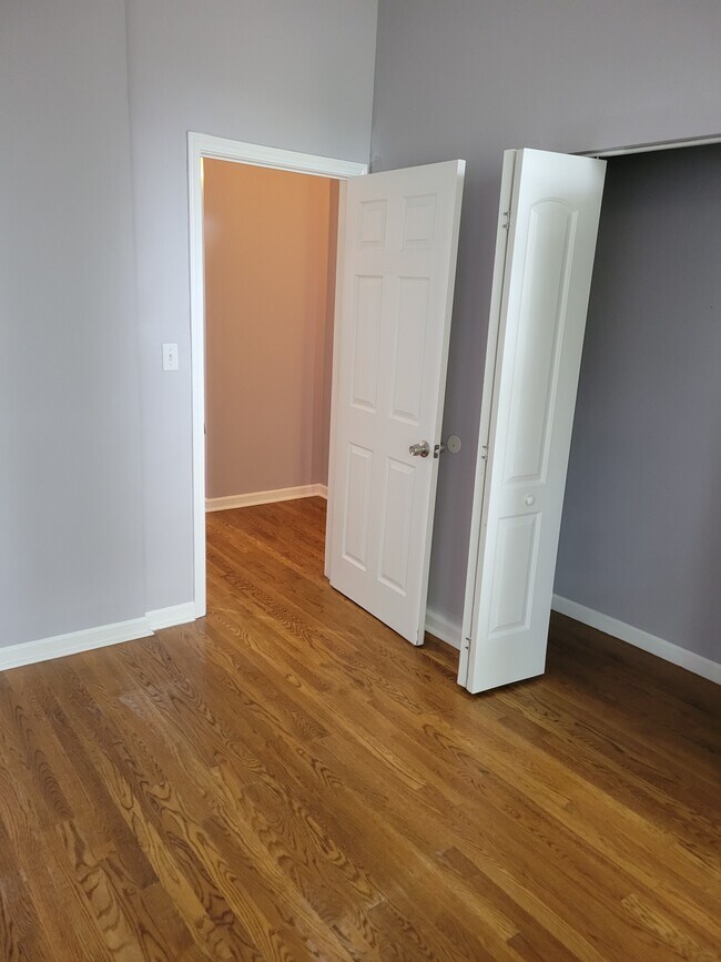 Foto del edificio - 411 E 60th St