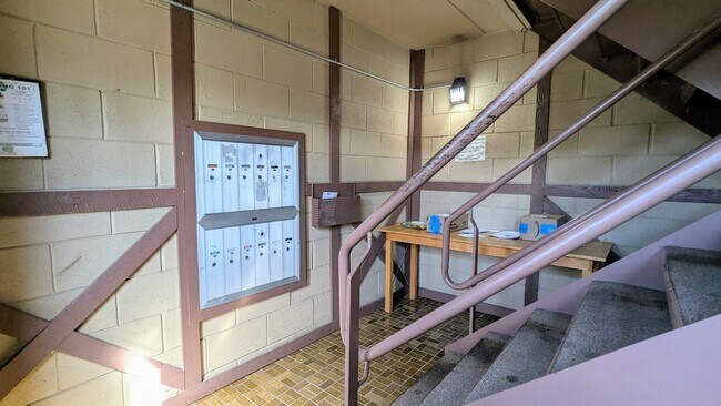 Foto del edificio - 2610 Oakton St