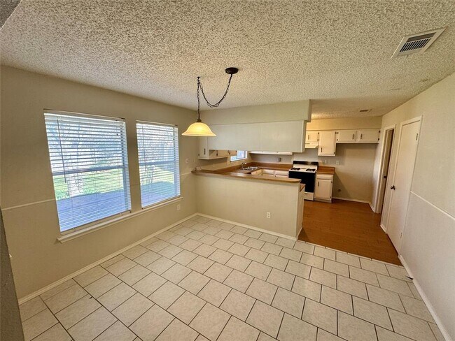 Foto del edificio - 7802 Scotland Yard