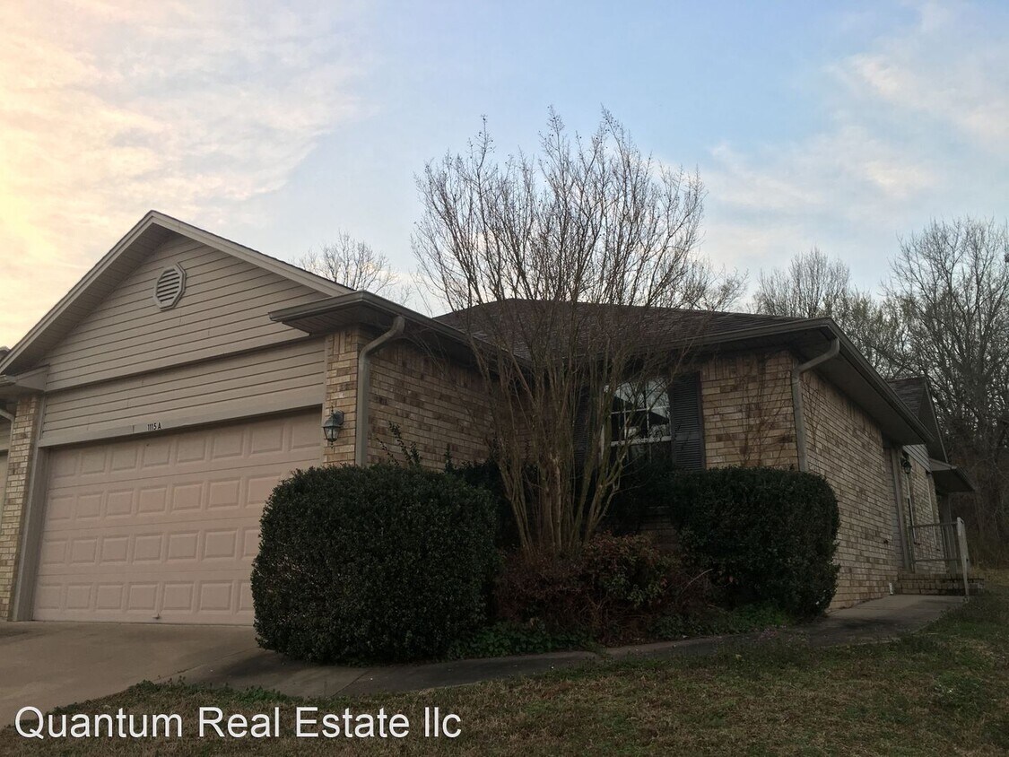 Primary Photo - 1115 Grinnel Cir