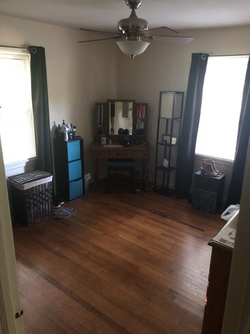 Foto del edificio - 813 Balboa Dr