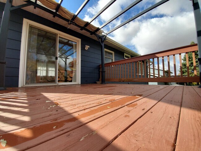 Foto del edificio - 727 36th St SW
