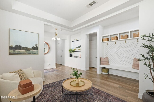 Foto del edificio - 3122 E Bloomfield Pkwy