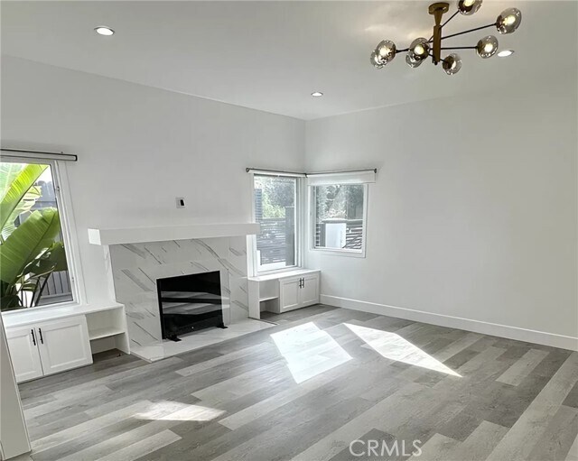 Building Photo - 1274 S Orange Dr