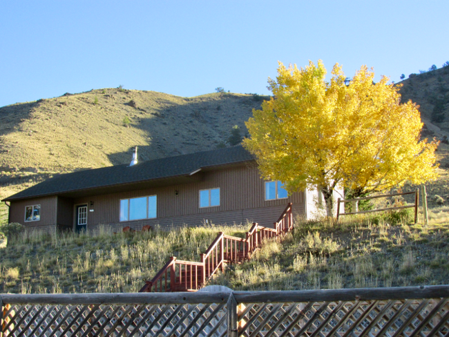 Building Photo - 940 US-89