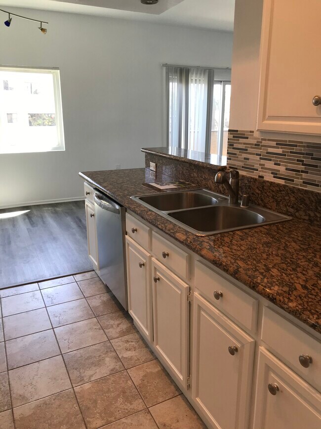 Foto del edificio - 14607 Erwin St