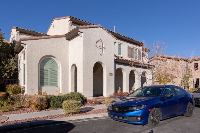 Building Photo - Beautiful 2000+sf home near Downtown Summerlin