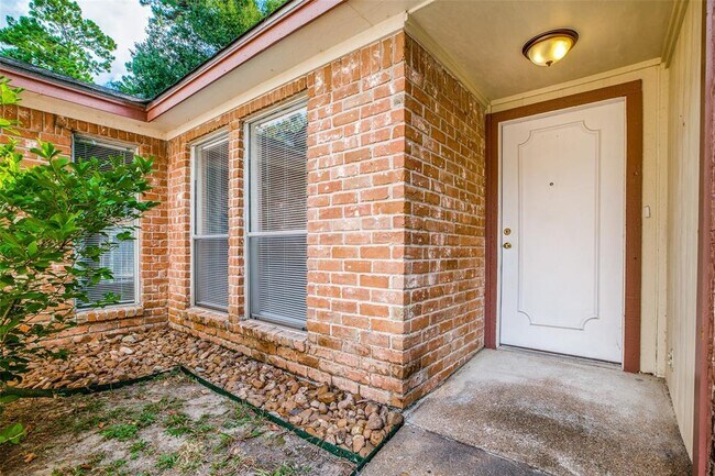 Building Photo - 15114 Forest Lodge Dr