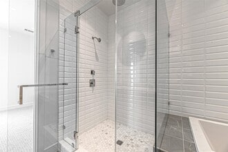 Building Photo - 4521 San Felipe St