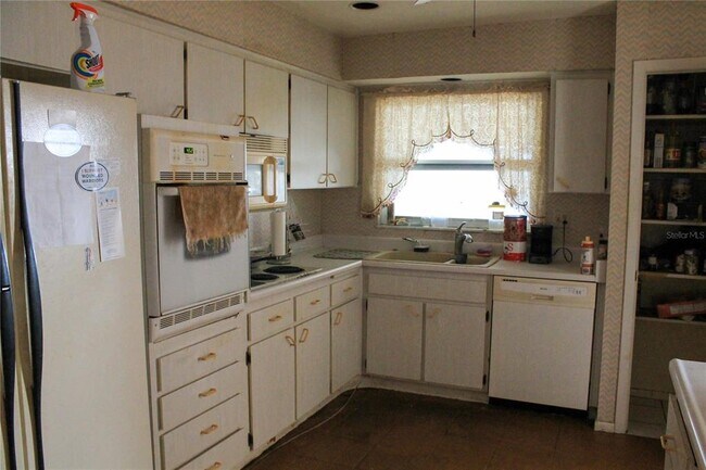 Foto del edificio - 1515 Blackstone Cir