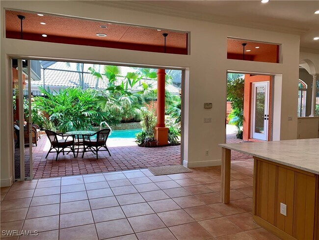Foto del edificio - 25094 Pinewater Cove Ln