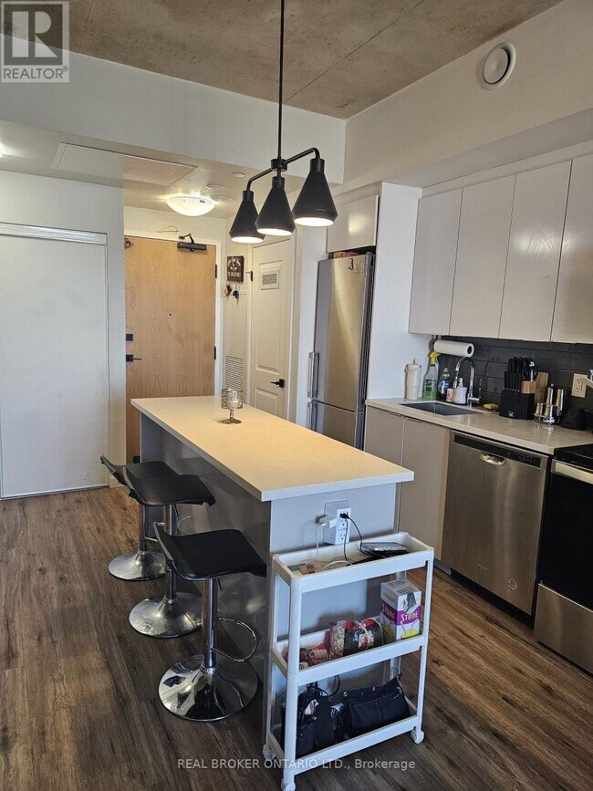 Photo du bâtiment - 7 Erie Ave