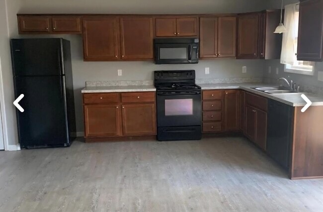 Building Photo - 2341 Walcot Way